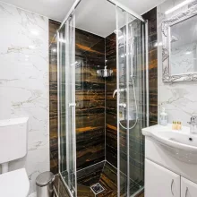 Carrara White 60x60 polírozott rektifikált márványmintás gres-porcelán padlóburkolat