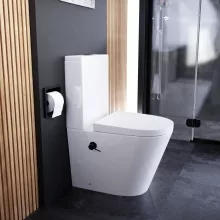 HD Echo White perem nélküli mély öblítésű íves monoblokkos WC hátsó kifolyású, bidé funkcióval, compact "A" tetővel és matt fekete kiegészítőkkel + tartály