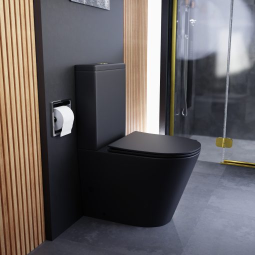 HD Dream Matt Black perem nélküli mély öblítésű íves fekete monoblokkos WC alsó kifolyású slim "P" tetővel és fényes arany kiegészítőkkel + tartály