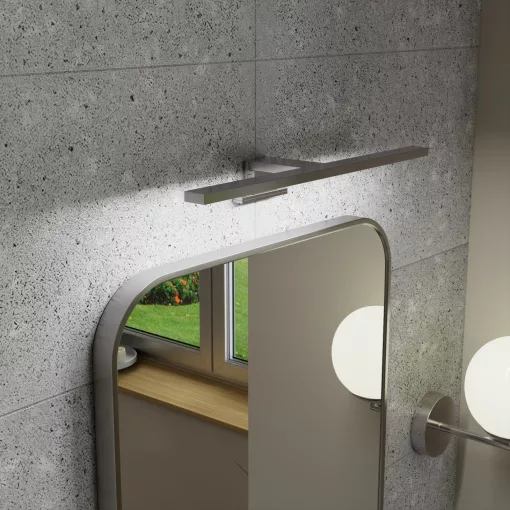 HD Kim Chrome 50x70 cm széles fürdőszobai szögletes fali tükör, szálcsiszolt alumínium kerettel és LED lámpával