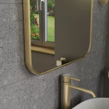 HD Kim Gold 50x70 cm széles fürdőszobai szögletes fali tükör, arany színű alumínium kerettel