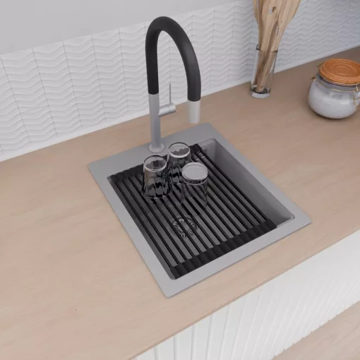 HD Infinity Grey 43 egymedencés gránit mosogatótálca szett, vágódeszkával, matt fekete csepegtetőráccsal és kosárral, alpesi szürke színben