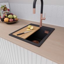 HD Infinity Black 43 egymedencés gránit mosogatótálca szett, vágódeszkával, matt fekete csepegtetőráccsal és krómozott kosárral, matt fekete színben, szálcsiszolt réz leeresztő szifonnal