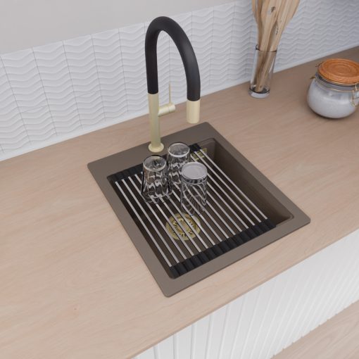 HD Infinity Tortora 43 egymedencés gránit mosogatótálca szett, acél csepegtetőráccsal és matt fekete kosárral, tortora színben, szálcsiszolt arany leeresztő szifonnal
