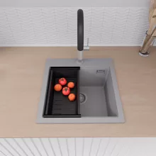 HD Infinity Grey 48 egymedencés gránit mosogatótálca szett, vágódeszkával, matt fekete csepegtetőkosárral, alpesi szürke színben, szálcsiszolt króm leeresztő szifonnal