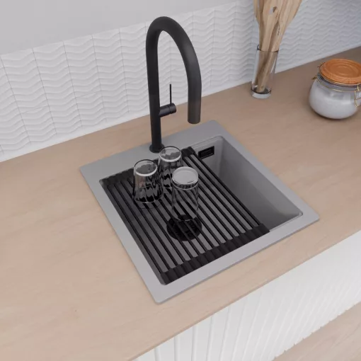 HD Infinity Grey 48 egymedencés gránit mosogatótálca szett, vágódeszkával, matt fekete csepegtetőráccsal, alpesi szürke színben, matt fekete leeresztő szifonnal