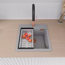 HD Infinity Grey 48 egymedencés gránit mosogatótálca szett, matt fekete csepegtetőráccsal és krómozott kosárral, alpesi szürke színben, szálcsiszolt réz leeresztő szifonnal