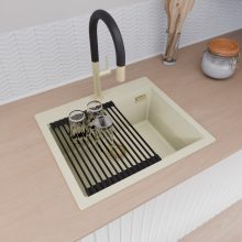 HD Infinity White 58 egymedencés gránit mosogatótálca szett, matt fekete csepegtetőráccsal és kosárral, tört fehér színben, szálcsiszolt arany leeresztő szifonnal