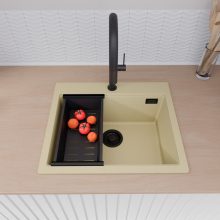 HD Infinity Beige 58 egymedencés gránit mosogatótálca szett, vágódeszkával, acél csepegtetőráccsal és matt fekete kosárral, soft bézs színben, matt fekete leeresztő szifonnal