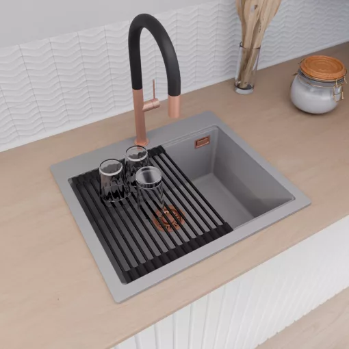 HD Infinity Grey 58 egymedencés gránit mosogatótálca szett, matt fekete csepegtetőráccsal és krómozott kosárral, alpesi szürke színben, szálcsiszolt réz leeresztő szifonnal