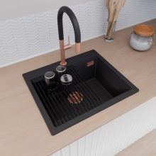 HD Infinity Black 58 egymedencés gránit mosogatótálca szett, vágódeszkával, matt fekete csepegtetőráccsal, matt fekete színben, szálcsiszolt réz leeresztő szifonnal