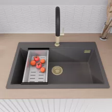 HD Infinity Antracit 78 egymedencés gránit mosogatótálca szett, vágódeszkával, acél csepegtetőkosárral, matt antracit színben, szálcsiszolt arany leeresztő szifonnal
