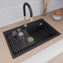 HD Infinity Black 78 egymedencés gránit mosogatótálca szett, vágódeszkával, acél csepegtetőráccsal, matt fekete színben, szálcsiszolt arany leeresztő szifonnal