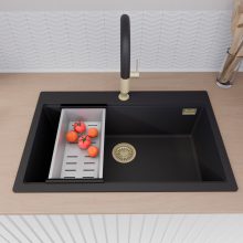 HD Infinity Black 78 egymedencés gránit mosogatótálca szett, vágódeszkával, acél csepegtetőkosárral, matt fekete színben, szálcsiszolt arany leeresztő szifonnal