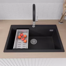 HD Infinity Black 78 egymedencés gránit mosogatótálca szett, vágódeszkával, matt fekete csepegtetőráccsal és krómozott kosárral, matt fekete színben