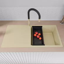 HD Onyx Beige 100 egymedencés gránit mosogatótálca szett, csepegtetőtálcával, vágódeszkával, matt fekete csepegtetőráccsal és kosárral, soft bézs színben, szálcsiszolt arany leeresztő szifonnal