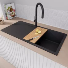 HD Onyx Black 100 egymedencés gránit mosogatótálca szett, csepegtetőtálcával, vágódeszkával, acél csepegtetőráccsal és kosárral, matt fekete színben, matt fekete leeresztő szifonnal