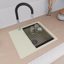 HD Onyx White 58 egymedencés mosogatótálca szett, vágódeszkával, matt fekete csepegtetőráccsal, csepegtetőtálcával, tört fehér színben