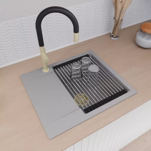 HD Onyx Grey 58 egymedencés gránit mosogatótálca szett, csepegtetőtálcával, vágódeszkával, acél csepegtetőráccsal és kosárral, alpesi szürke színben, szálcsiszolt arany leeresztő szifonnal