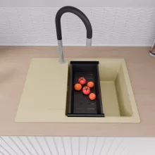 HD Onyx Beige 68-XL egymedencés mosogatótálca szett, acél csepegtetőráccsal és matt fekete kosárral, csepegtetőtálcával, soft bézs színben, szálcsiszolt króm leeresztő szifonnal