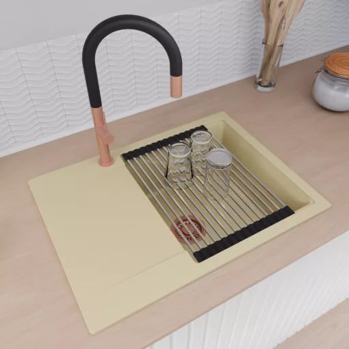 HD Onyx Beige 68-XL egymedencés gránit mosogatótálca szett, csepegtetőtálcával, vágódeszkával, acél csepegtetőráccsal és matt fekete kosárral, soft bézs színben, szálcsiszolt réz leeresztő szifonnal