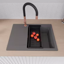 HD Onyx Antracit 68-XL egymedencés mosogatótálca szett, acél csepegtetőráccsal és matt fekete kosárral, csepegtetőtálcával, matt antracit színben, szálcsiszolt réz leeresztő szifonnal