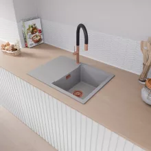 HD Onyx Grey 68-XL egymedencés mosogatótálca, csepegtetőtálcával, alpesi szürke színben, szálcsiszolt réz leeresztő szifonnal