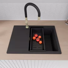 HD Onyx Black 68-XL egymedencés gránit mosogatótálca szett, csepegtetőtálcával, vágódeszkával, matt fekete csepegtetőkosárral, matt fekete színben, szálcsiszolt arany leeresztő szifonnal