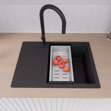 HD Onyx Black 68-XL egymedencés mosogatótálca szett, acél csepegtetőráccsal és kosárral, csepegtetőtálcával, matt fekete színben, matt fekete leeresztő szifonnal