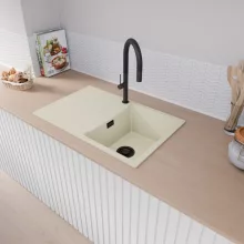 HD Onyx White 78 egymedencés mosogatótálca, csepegtetőtálcával, tört fehér színben, matt fekete leeresztő szifonnal