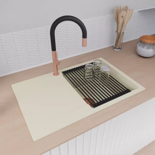 HD Onyx White 78 egymedencés mosogatótálca szett, matt fekete csepegtetőráccsal és krómozott kosárral, csepegtetőtálcával, tört fehér színben, szálcsiszolt réz leeresztő szifonnal