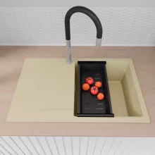 HD Onyx Beige 78 egymedencés gránit mosogatótálca szett, csepegtetőtálcával, vágódeszkával, matt fekete csepegtetőráccsal és kosárral, soft bézs színben, szálcsiszolt króm leeresztő szifonnal