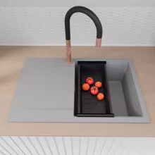 HD Onyx Grey 78 egymedencés mosogatótálca szett, matt fekete csepegtetőráccsal és kosárral, csepegtetőtálcával, alpesi szürke színben, szálcsiszolt réz leeresztő szifonnal