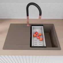 HD Onyx Tortora 78 egymedencés mosogatótálca szett, matt fekete csepegtetőráccsal és krómozott kosárral, csepegtetőtálcával, tortora színben, szálcsiszolt réz leeresztő szifonnal