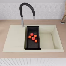 HD Onyx White 78-XL egymedencés mosogatótálca szett, vágódeszkával, matt fekete csepegtetőráccsal és kosárral, csepegtetőtálcával, tört fehér színben