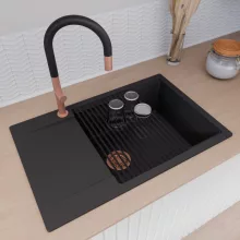 HD Onyx Black 78-XL egymedencés gránit mosogatótálca szett, csepegtetőtálcával, vágódeszkával, matt fekete csepegtetőráccsal, matt fekete színben, szálcsiszolt réz leeresztő szifonnal