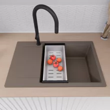 HD Onyx Tortora 78-XL egymedencés mosogatótálca szett, acél csepegtetőráccsal és kosárral, csepegtetőtálcával, tortora színben, matt fekete leeresztő szifonnal