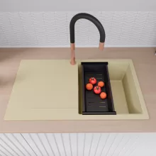 HD Onyx Beige 86 egymedencés mosogatótálca szett, acél csepegtetőráccsal és matt fekete kosárral, csepegtetőtálcával, soft bézs színben, szálcsiszolt réz leeresztő szifonnal