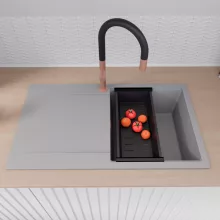 HD Onyx Grey 86 egymedencés gránit mosogatótálca szett, csepegtetőtálcával, vágódeszkával, matt fekete csepegtetőkosárral, alpesi szürke színben, szálcsiszolt réz leeresztő szifonnal