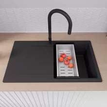 HD Onyx Black 86 egymedencés mosogatótálca szett, acél csepegtetőráccsal és kosárral, csepegtetőtálcával, matt fekete színben, matt fekete leeresztő szifonnal