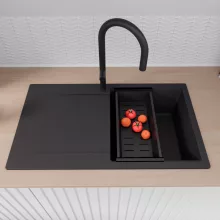 HD Onyx Black 86 egymedencés gránit mosogatótálca szett, csepegtetőtálcával, vágódeszkával, matt fekete csepegtetőkosárral, matt fekete színben, matt fekete leeresztő szifonnal