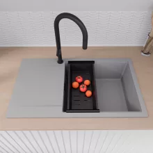 HD Onyx Grey 86-XL egymedencés gránit mosogatótálca szett, csepegtetőtálcával, vágódeszkával, acél csepegtetőráccsal és matt fekete kosárral, alpesi szürke színben, matt fekete leeresztő szifonnal