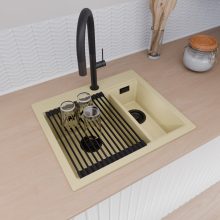 HD Aspen Beige 58 kétmedencés gránit mosogatótálca szett, matt fekete csepegtetőráccsal és kosárral, soft bézs színben, matt fekete leeresztő szifonnal