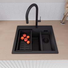 HD Aspen Black 58 kétmedencés gránit mosogatótálca szett, acél csepegtetőráccsal és matt fekete kosárral, matt fekete színben, matt fekete leeresztő szifonnal