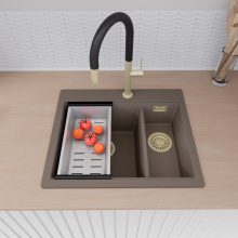 HD Aspen Tortora 58 kétmedencés gránit mosogatótálca szett, vágódeszkával, matt fekete csepegtetőráccsal és krómozott kosárral, tortora színben, szálcsiszolt arany leeresztő szifonnal