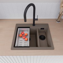 HD Aspen Tortora 58 kétmedencés gránit mosogatótálca szett, acél csepegtetőráccsal és kosárral, tortora színben, matt fekete leeresztő szifonnal