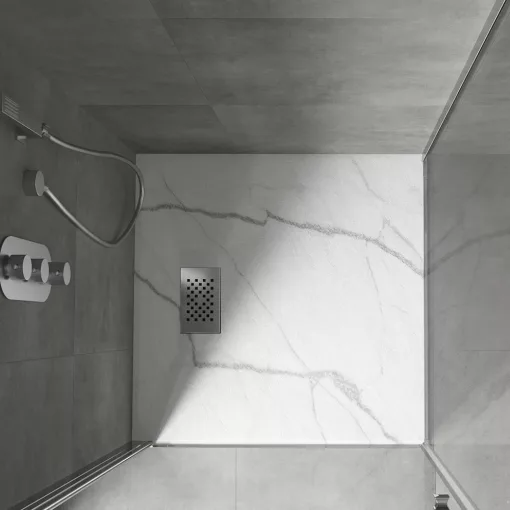 HD Marco+ White Marble 80x80 SMC kompozit slim szögletes kőhatású zuhanytálca, krómozott ráccsal, 2,6 cm magas, szifonnal