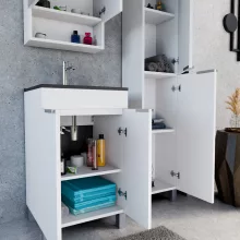 HD Paris Matt White 50 komplett fürdőszoba bútor szett álló mosdószekrénnyel, szálcsiszolt króm elemekkel, matt fekete slim mosdóval, tükrös szekrénnyel és magasszekrénnyel