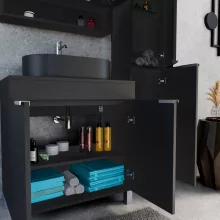 HD Paris Matt Black 80 komplett fürdőszoba bútor álló mosdószekrénnyel, szálcsiszolt króm elemekkel, fekete mosdópulttal és tükrös szekrénnyel