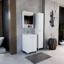 HD Paris Matt White 50 komplett fürdőszoba bútor álló mosdószekrénnyel, szálcsiszolt króm elemekkel és tükrös szekrénnyel